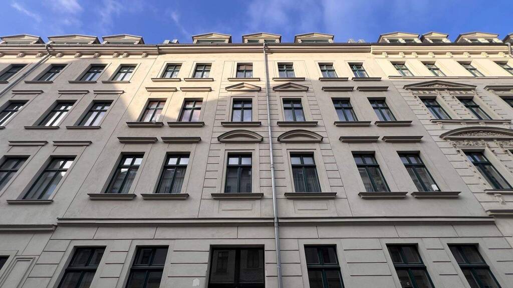 Wohnung zum Kauf 160.000 € 2 Zimmer 45 m² 3. Geschoss Volkmarsdorf Leipzig 04315