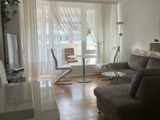 Wohnung zur Miete 1.100 € 1,5 Zimmer 47 m² 1. Geschoss Lübecker Strasse Hohenfelde Hamburg 22087