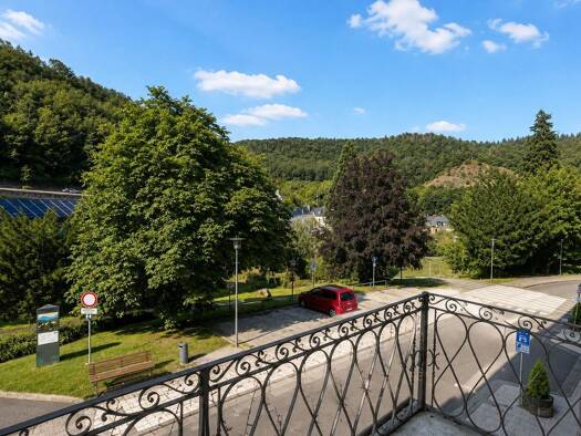 Haus zum Kauf 995.000 € 11 Zimmer 237 m² 564 m² Grundstück Schlangenbad Schlangenbad 65388