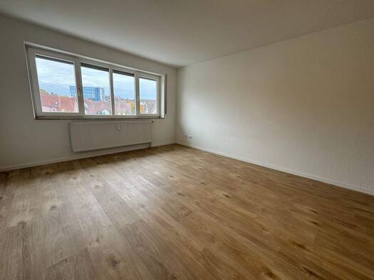 Wohnung zum Kauf 109.000 € 1 Zimmer 28,1 m² 3. Geschoss Schwenningen Villingen-Schwenningen 78054