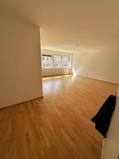 Wohnung zur Miete 2.800 € 3 Zimmer 117 m² Geschoss 1/1 frei ab sofort Schwindstraße 12 Westend - Süd Frankfurt am Main 60325
