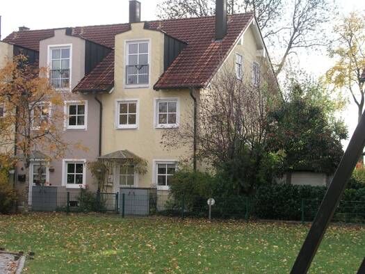 Reihenendhaus zur Miete 2.300 € 5 Zimmer 140 m² 320 m² Grundstück frei ab sofort Puchheim Bahnhof Puchheim 82178