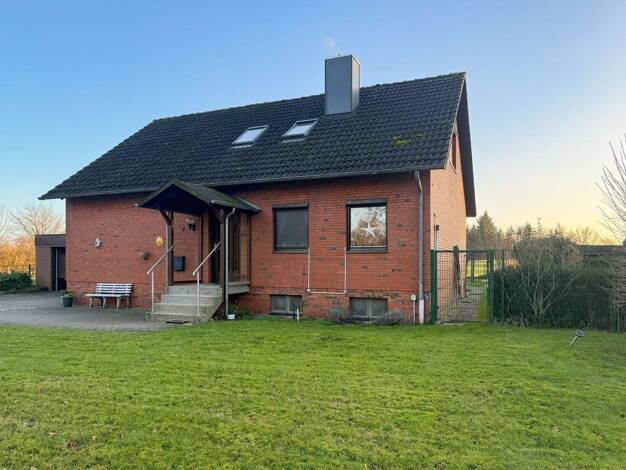 Einfamilienhaus zum Kauf 220.000 € 5 Zimmer 98,5 m² Dannewerk 24867