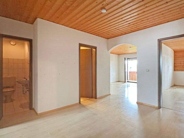 Wohnung zum Kauf 219.000 € 3 Zimmer 78 m² 3. Geschoss Neumarkt 92318