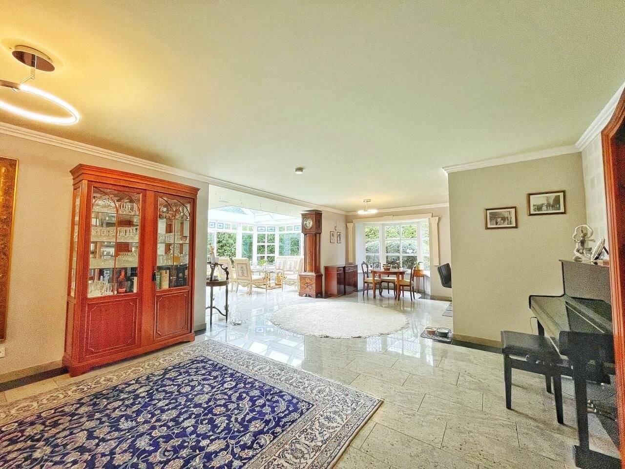 Property thumbnail 12