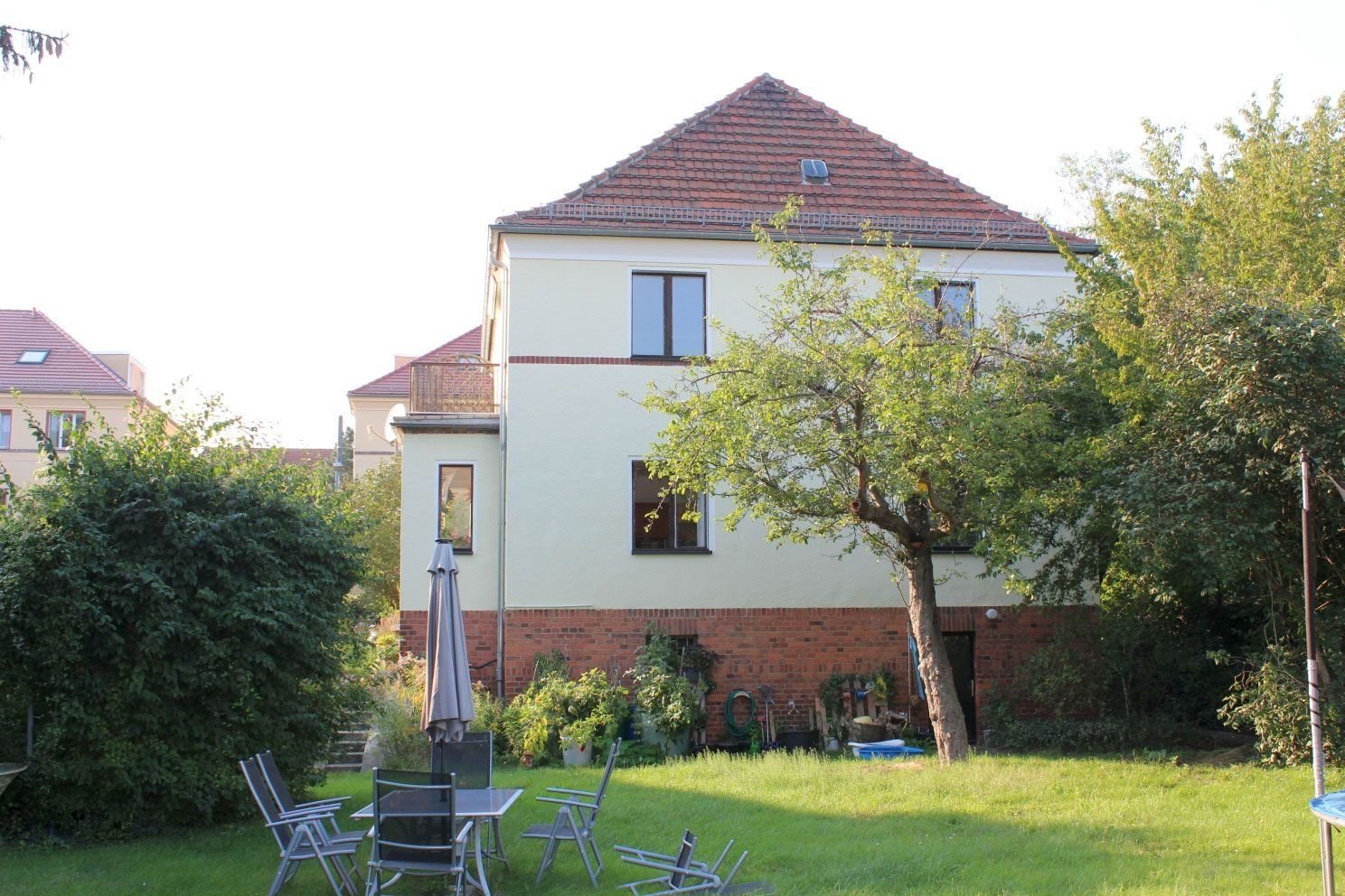 Mehrfamilienhaus zum Kauf 650.000 € 6 Zimmer 160 m²<br/>Wohnfläche 1.040 m²<br/>Grundstück Laubegast (Gasteiner Str.) Dresden 01279