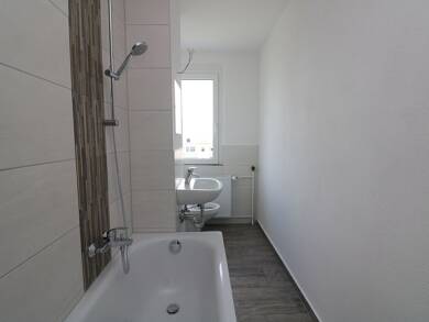 Wohnung zur Miete 399 € 3 Zimmer 57,8 m² 3. Geschoss Maxim-Gorki-Straße 86 Freiberg Freiberg 09599