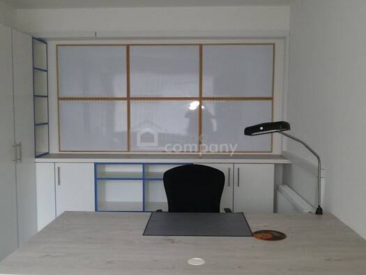 Büro zur Miete 650 € 2 Zimmer 40 m² Bürofläche Wiener Neustadt 2700
