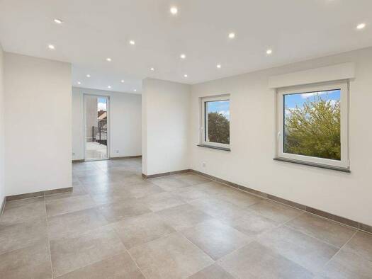 Einfamilienhaus zum Kauf 395.000 € 4 Zimmer 147 m² 340 m² Grundstück Oberreifenberg Schmitten im Taunus 61389