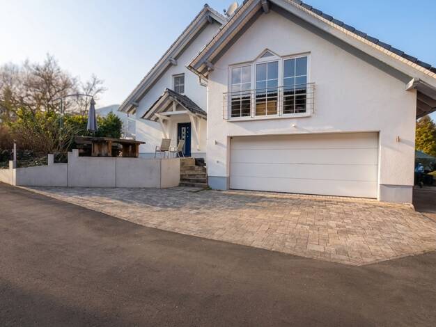 Einfamilienhaus zum Kauf 620.000 € 6 Zimmer 225 m² 1.806 m² Grundstück Oberelsungerstraße 26b Zierenberg 34289