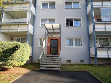 Wohnung zur Miete 286 € 3 Zimmer 61,2 m² 3. Geschoss frei ab sofort Novalisstraße 10 Lutherstadt Eisleben Eisleben 06295