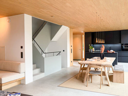 Einfamilienhaus zum Kauf - Erstbezug 5 Zimmer 231 m² 380 m² Grundstück Holzkirchen Holzkirchen 83607