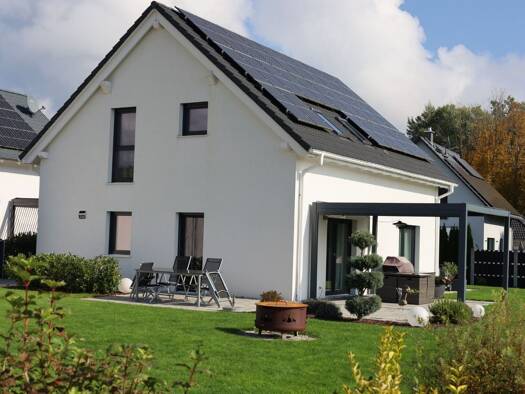 Einfamilienhaus zum Kauf provisionsfrei 849.000 € 4 Zimmer 166 m² 713 m² Grundstück Horgauergreut Horgau 86497