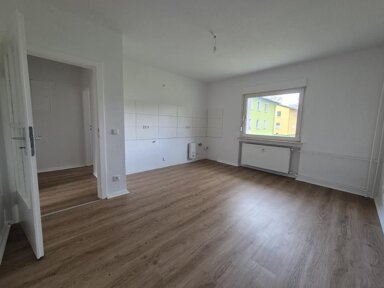 Wohnung zur Miete 330 € 1 Zimmer 38,2 m² EG Kornstraße 30 Obermeiderich Duisburg 47138