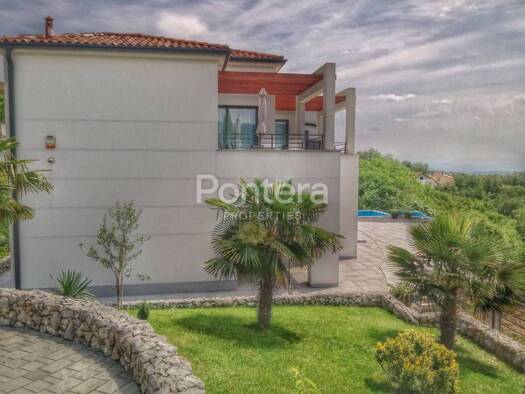 Haus zum Kauf 1.300.000 € 8 Zimmer 400 m² Martinkovac, Rijeka Rijeka