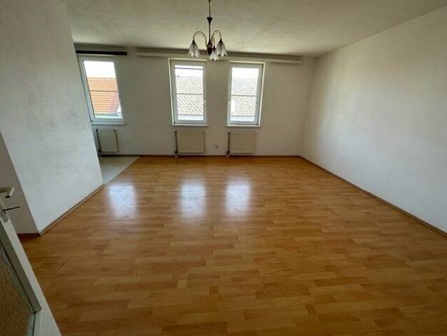 Wohnung zur Miete 660 € 3 Zimmer 71,1 m² 1. Geschoss Gumpoldskirchen 2352
