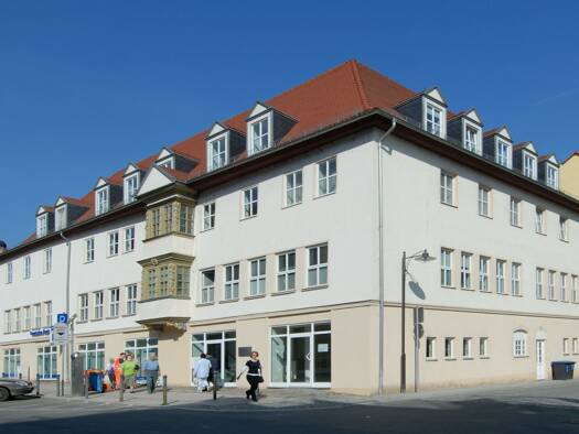 Praxisfläche zur Miete 14 Zimmer 422 m² Bürofläche teilbar ab 250 m² Markt 8 Weißenfels 06667