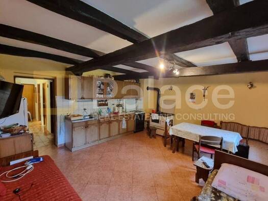 Einfamilienhaus zum Kauf 55.000 € 4 Zimmer 403 m² Sisak 44000