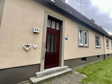 Wohnung zur Miete 339 € 1 Zimmer 41 m² Dachgeschoss, 1. Geschoss Zoppoter Straße 23 Fedderwardergroden Wilhelmshaven 26388