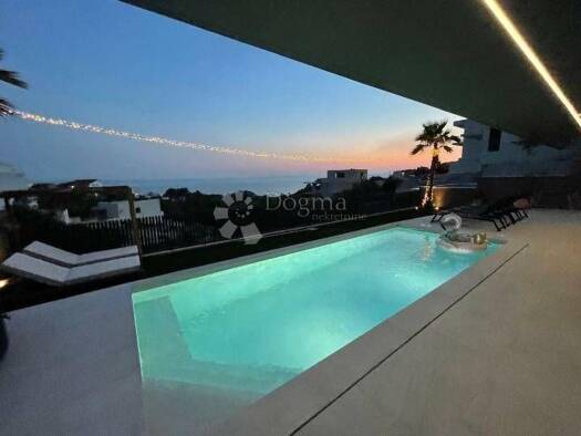 Haus zum Kauf 1.450.000 € 11 Zimmer 400 m² Veliko Brdo, Makarska Makarska