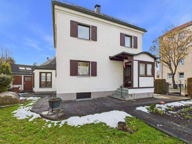 Einfamilienhaus zum Kauf 610.000 € 3 Zimmer 106,9 m² 553 m² Grundstück frei ab sofort Haunstetten Augsburg 86179