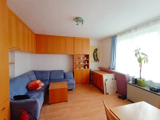 Wohnung zur Miete 555 € 1 Zimmer 30 m² 2. Geschoss frei ab 01.01.2027 Wien 1140