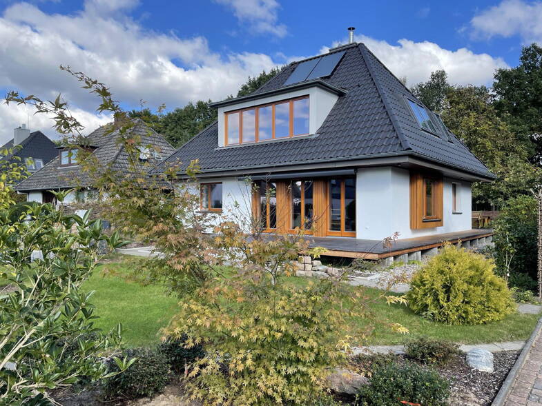 Einfamilienhaus zur Miete 2.300 € 6 Zimmer 155 m² 970 m² Grundstück St. Gertrud Lübeck 23566