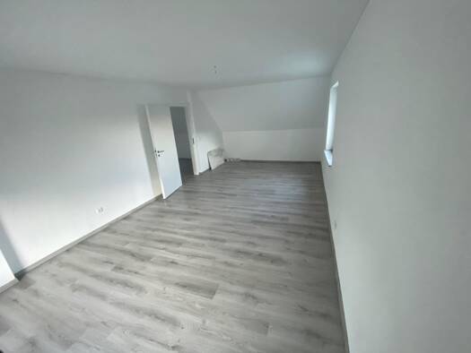 Wohnung zur Miete 800 € 3 Zimmer 109 m² Nabburg 92507