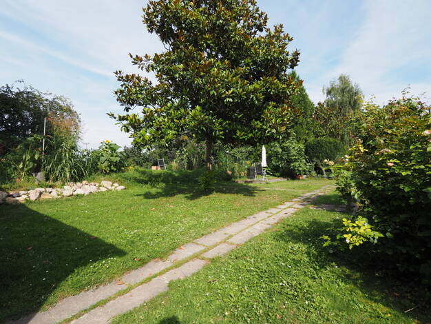 Immobilie zum Kauf provisionsfrei als Kapitalanlage geeignet 179.000 € 3 Zimmer 67 m² Waldsee 67165