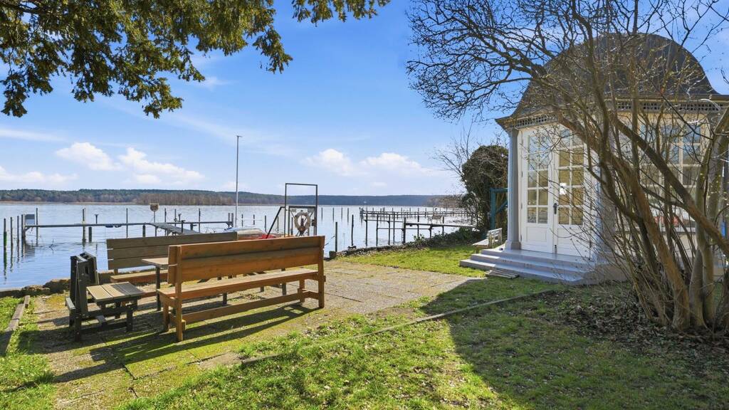 Reihenmittelhaus zum Kauf 450.000 € 5 Zimmer 101 m² 309 m² Grundstück Kladow Berlin 14089