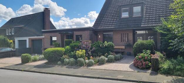 Doppelhaushälfte zum Kauf provisionsfrei 649.000 € 6 Zimmer 229 m² 833 m² Grundstück Backeskamp, 41 Homberg Ratingen-Schwarzbach,-Homberg 40882