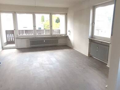 Wohnung zur Miete 752 € 4 Zimmer 94 m² frei ab sofort Treysa Schwalmstadt 34613