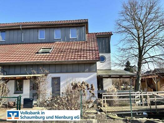 Doppelhaushälfte zum Kauf 278.000 € 5 Zimmer 136,1 m² 431 m² Grundstück Stolzenau 31592