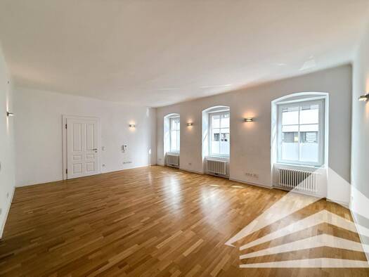 Praxis zum Kauf 339.000 € 2,5 Zimmer 102,2 m² Bürofläche Volksgartenstraße 8 Linz Linz 4020
