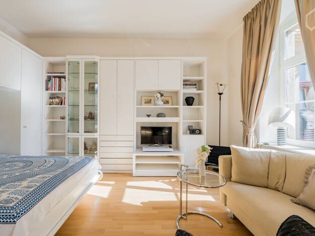 Studio zur Miete Wohnen auf Zeit 1.590 € 1 Zimmer 32 m² frei ab 12.03.2026 Kreuzberg Berlin 10963