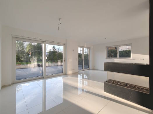 Wohnung zur Miete 2.690 € 5 Zimmer 219 m² frei ab sofort Steinberg Langen 63225