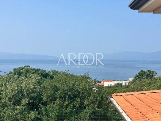 Haus zur Miete 3.500 € 5 Zimmer 250 m² Kostrena Kostrena