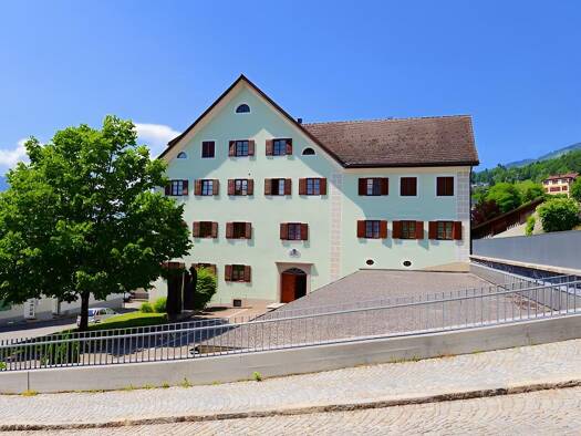 Wohnung zur Miete 1.300 € 73,5 m² 2. Geschoss frei ab 01.12.2026 Alte Landstraße 9 Thüringen 6712