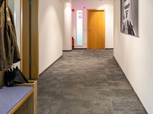 Bürofläche zur Miete 2.279 € 8 Zimmer 217 m² Bürofläche teilbar von 10 m² bis 44 m² Postgasse 1 Weiden Weiden in der Oberpfalz 92637