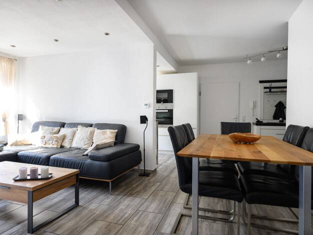 Wohnung zum Kauf 249.800 € 3,5 Zimmer 92 m² 1. Geschoss Höfen 75339