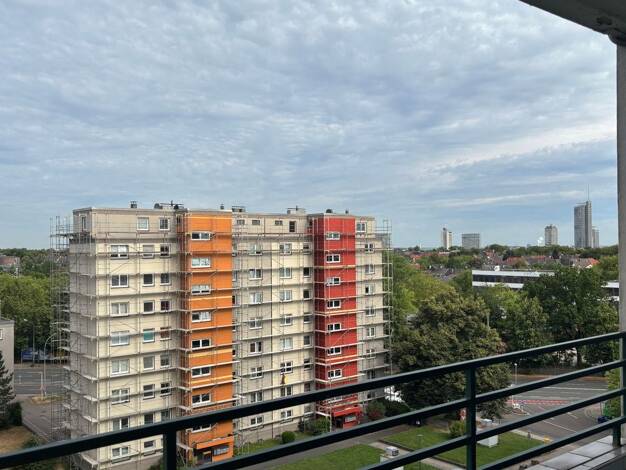 Wohnung zum Kauf 329.000 € 4,5 Zimmer 122 m² 7. Geschoss Rüttenscheid Stadtbezirk II 45131