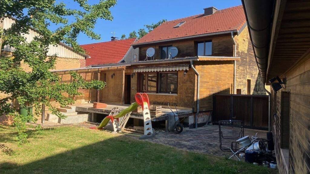 Einfamilienhaus zum Kauf 180.000 € 6 Zimmer 198 m² 1.313 m² Grundstück frei ab sofort Ilmtal-Weinstraße 99510
