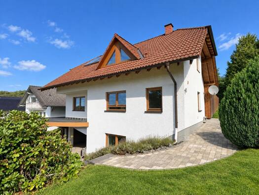 Einfamilienhaus zum Kauf 365.000 € 5 Zimmer 120 m² 946 m² Grundstück Molzhain 57520