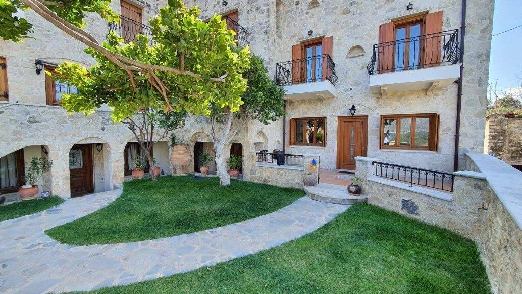 Studio zum Kauf 1.200.000 € 7 Zimmer 390 m² EG Kreta