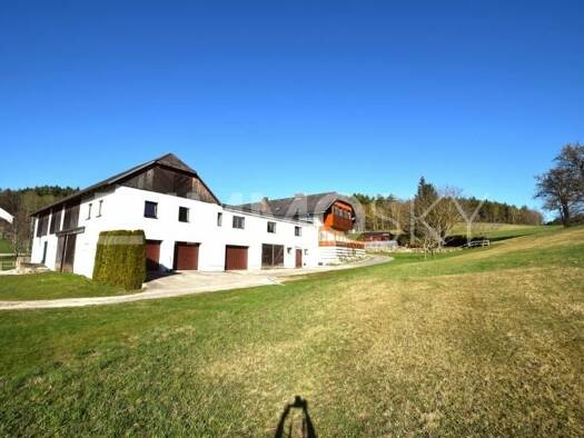 Bauernhaus zum Kauf 1.290.000 € 10 Zimmer 334 m² 130.950 m² Grundstück frei ab 01.10.2026 Neumarkt im Mühlkreis 4212