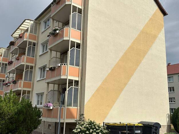 Wohnung zum Kauf 59.900 € 3 Zimmer 63 m² 1. Geschoss Goethestrasse 31 Waltershausen 99880
