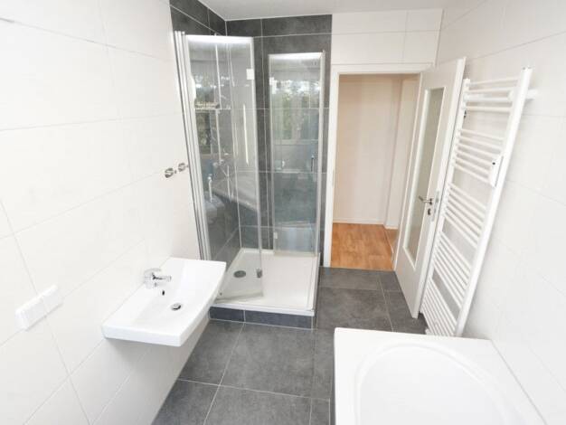 Wohnung zur Miete 777 € 5 Zimmer 115,9 m² 4. Geschoss Arthur-Strobel-Str. 17 Gablenz Chemnitz 09127