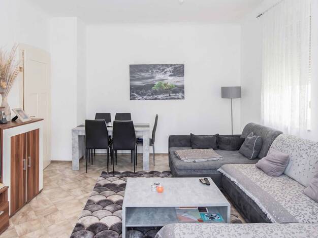 Wohnung zum Kauf 219.000 € 3 Zimmer 66,5 m² 1. Geschoss Zuffenhausen Stuttgart 70435
