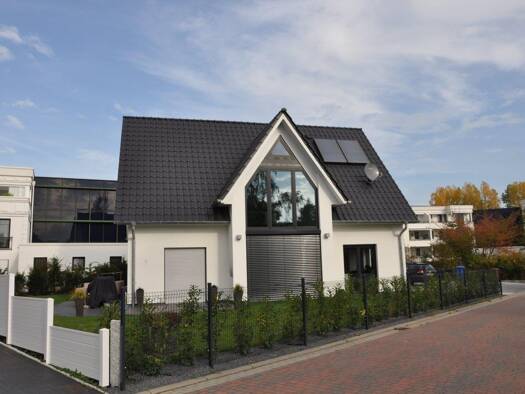 Einfamilienhaus zum Kauf 575.400 € 5 Zimmer 136 m² 601 m² Grundstück Wehnen Bad Zwischenahn / Wehnen 26160