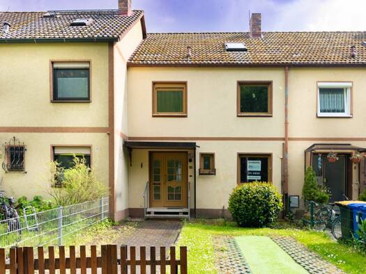 Reihenmittelhaus zum Kauf 429.000 € 5 Zimmer 131 m² 203 m² Grundstück Rottendorf 97228